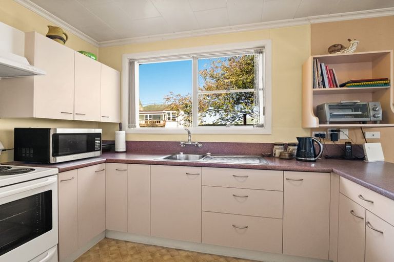 Photo of property in 15a Queen Street, Mosgiel, 9024