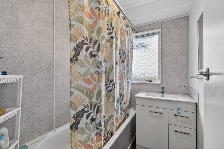Photo of property in 42b Elmwood Crescent, Pukete, Hamilton, 3200