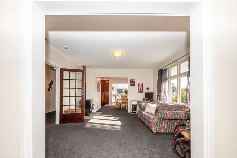Photo of property in 52 Romilly Street, Westport, 7825