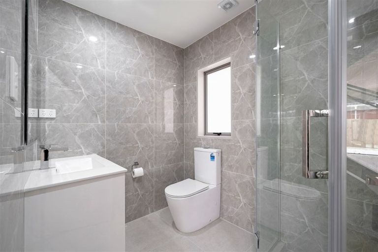 Photo of property in 69e Great South Road, Manurewa, Auckland, 2102