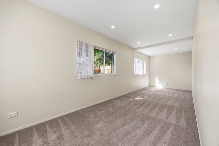 Photo of property in 9 Bristol Road, Whenuapai, Auckland, 0618
