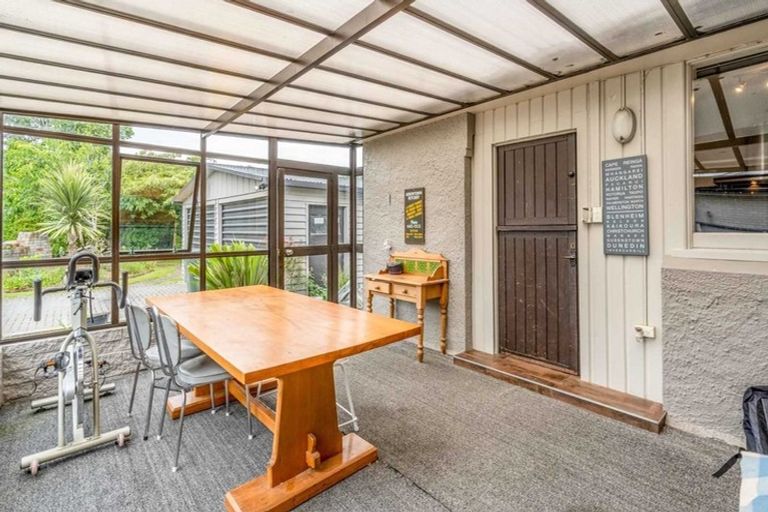 Photo of property in 65 Banks Street, Richmond, Invercargill, 9810