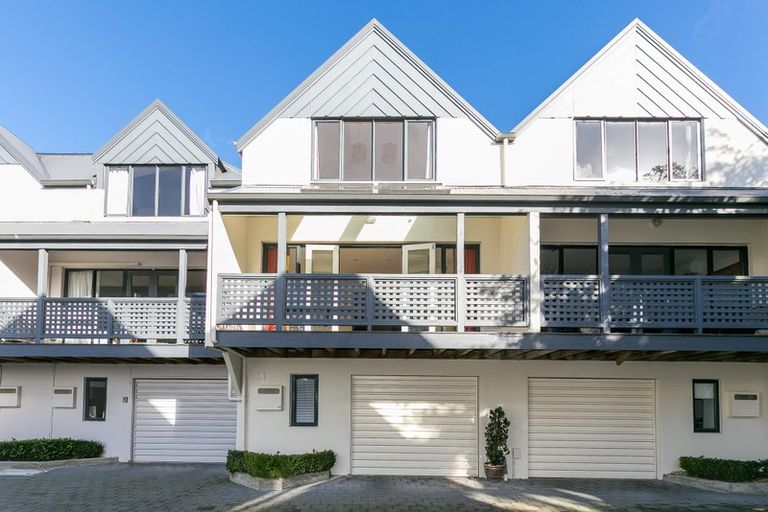 Photo of property in 14/14u Harriett Street, Thorndon, Wellington, 6011