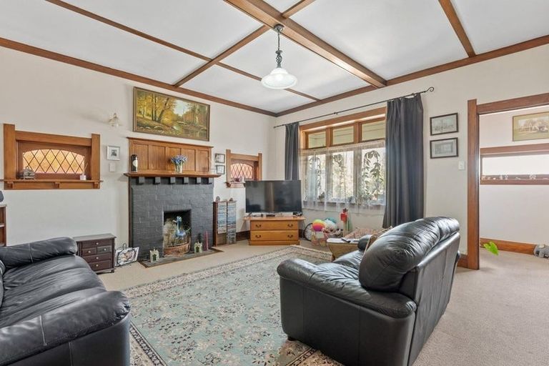 Photo of property in 1 Tawa Street, Gonville, Whanganui, 4501