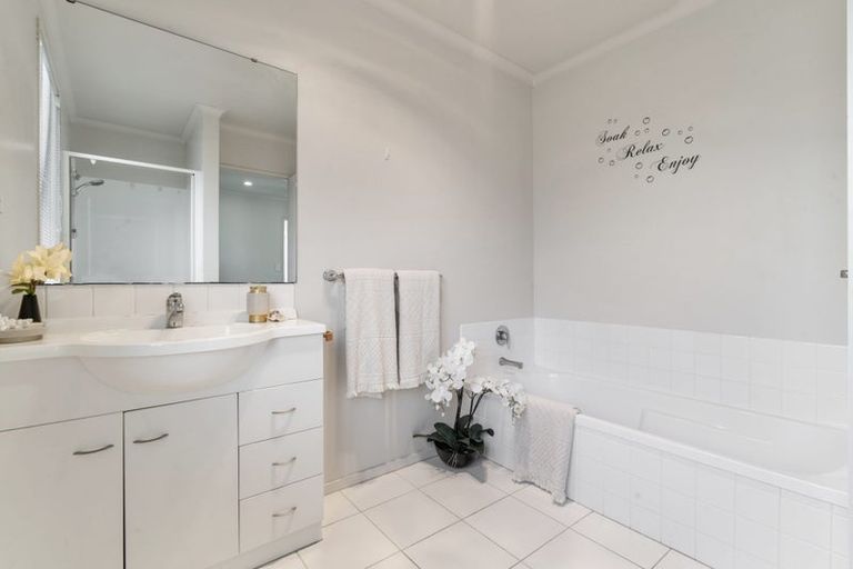 Photo of property in 7 Calumet Way, Takanini, 2112
