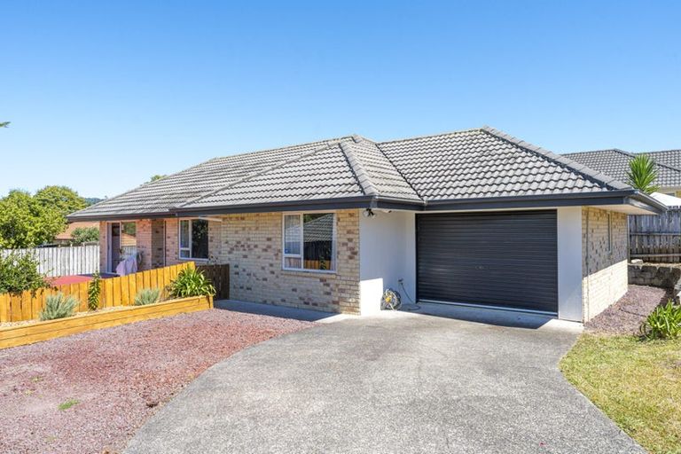 Photo of property in 13 Legacy Drive, Henderson, Auckland, 0612