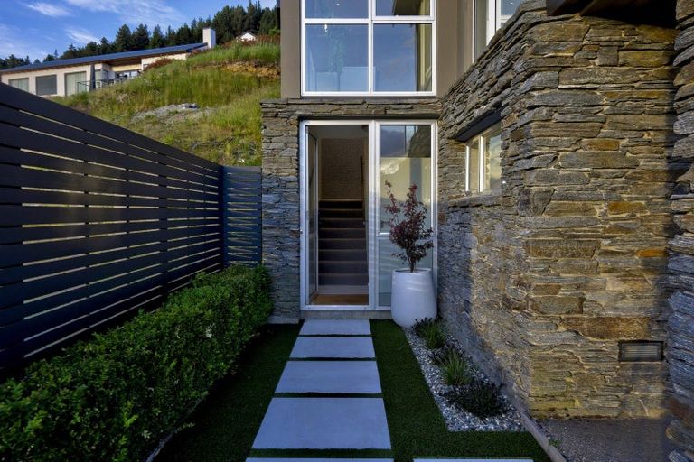 Photo of property in 3a Galway Court, Queenstown, 9300