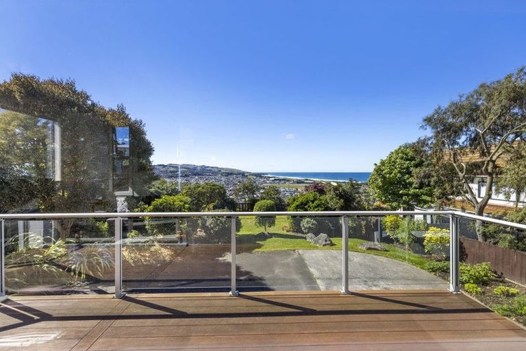 Photo of property in 113 Easther Crescent, Kew, Dunedin, 9012