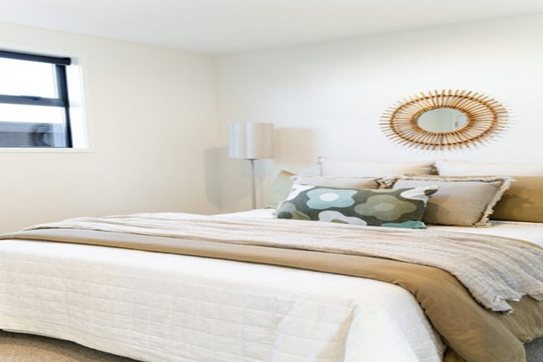 Photo of property in 43 Hinaki Street, Poike, Tauranga, 3112