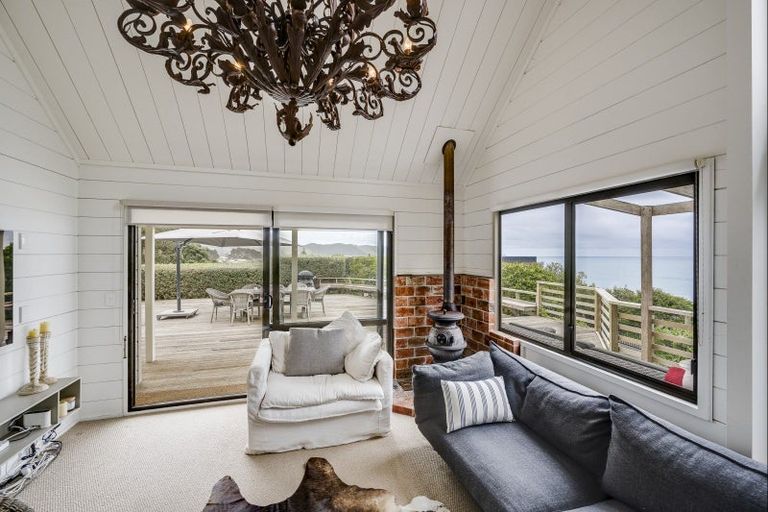 Photo of property in 224 Harper Road, Waimarama, 4294