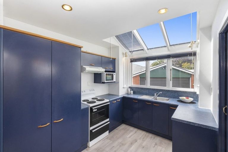 Photo of property in 9 Ardmore Place, Bishopdale, Christchurch, 8053