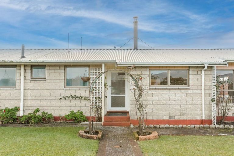 Photo of property in 111 Brougham Street, Westport, 7825