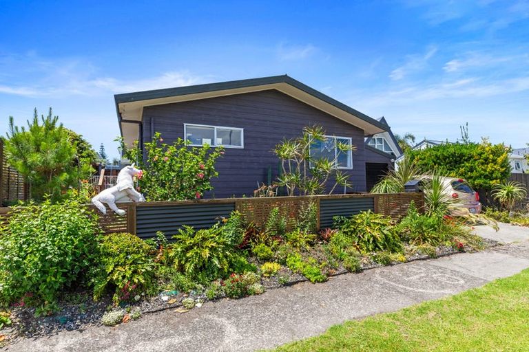 Photo of property in 211a Range Road, Papamoa Beach, Papamoa, 3118