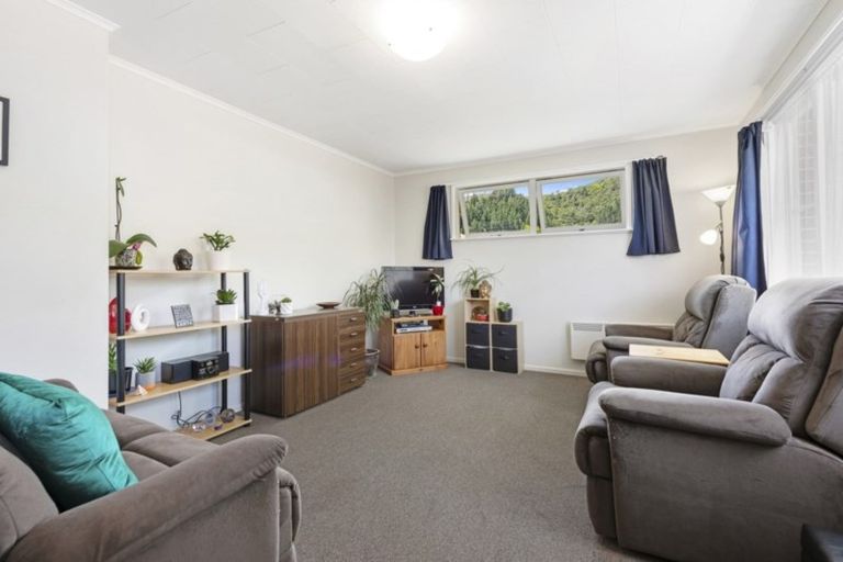 Photo of property in 49 Wilford Street, Wallaceville, Upper Hutt, 5018