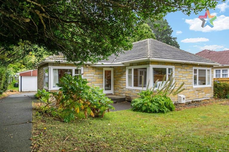 Photo of property in 106 Hine Road, Wainuiomata, Lower Hutt, 5014