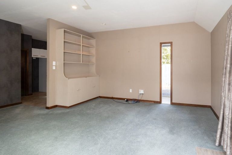 Photo of property in 32 Oak Grove, Ashburton, 7700