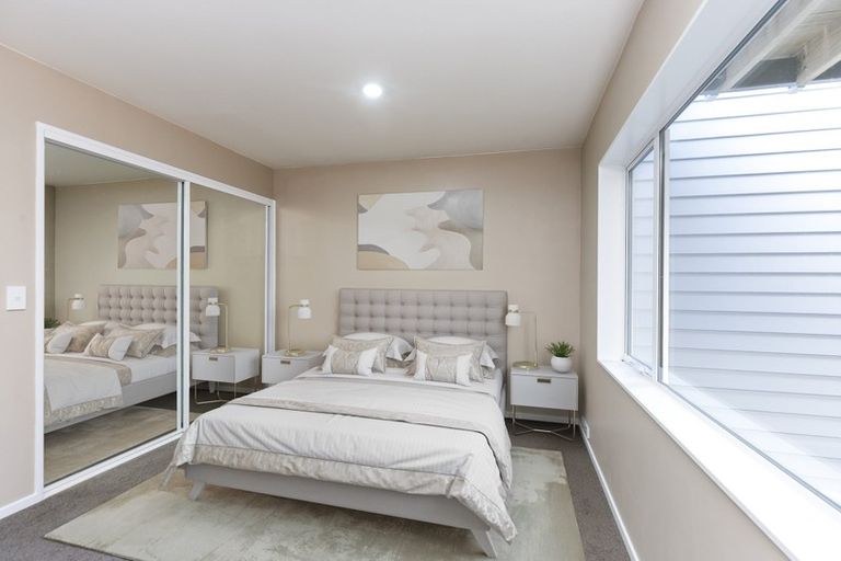 Photo of property in Victoria Villas, 23/35u Pirie Street, Mount Victoria, Wellington, 6011
