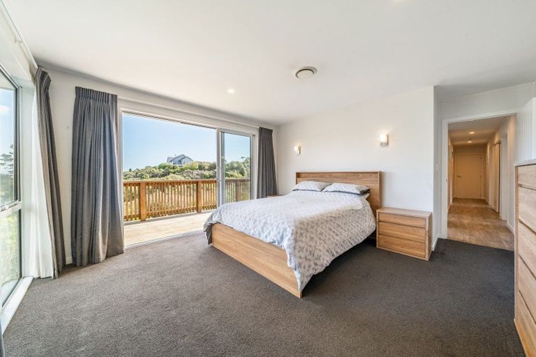 Photo of property in 66 Mount Marua Way, Timberlea, Upper Hutt, 5018