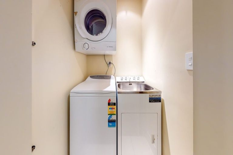Photo of property in Renwick Apartments, 99u7 Dixon Street, Te Aro, Wellington, 6011