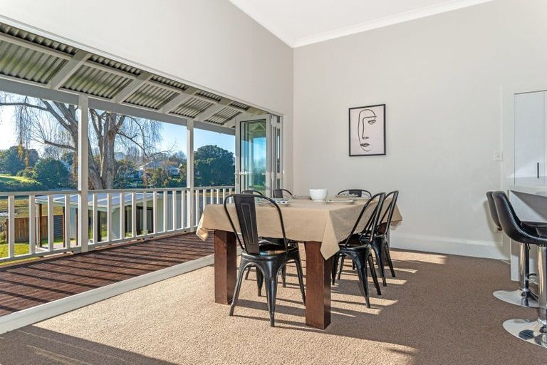 Photo of property in 2 Cobden Street, Gisborne, 4010