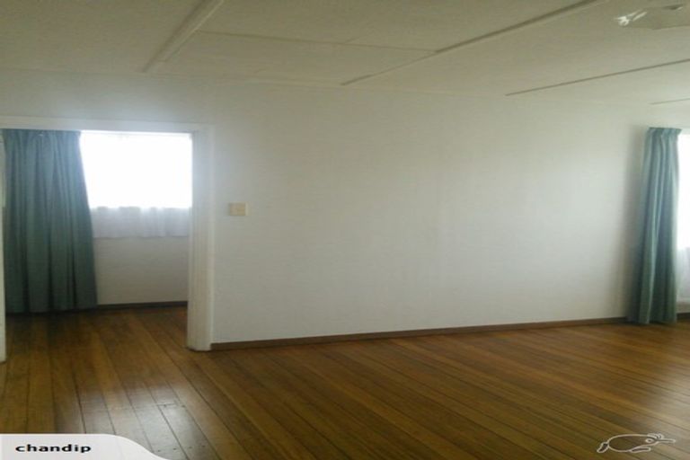 Photo of property in 16 Hodgins Grove, Naenae, Lower Hutt, 5011