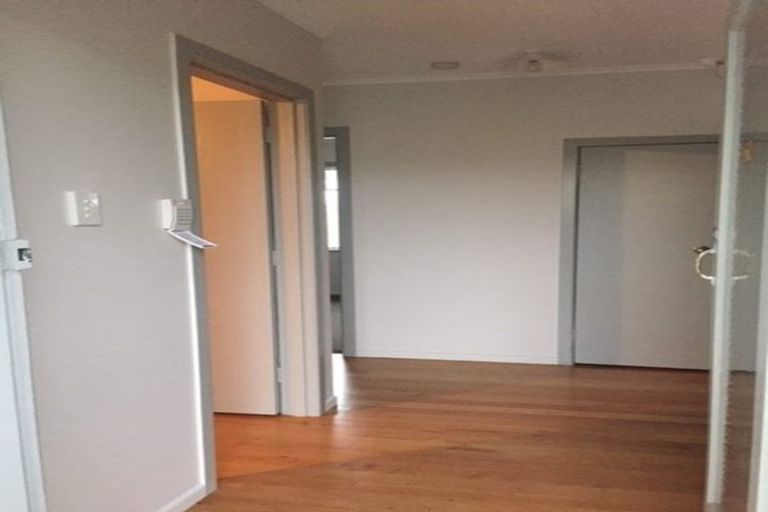 Photo of property in 57 Puriri Road, Manurewa, Auckland, 2102