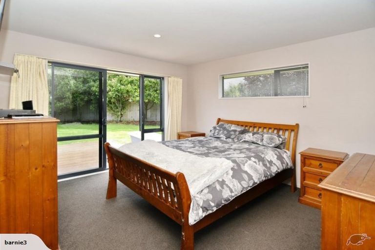 Photo of property in 6 Matson Close, Rangiora, 7400