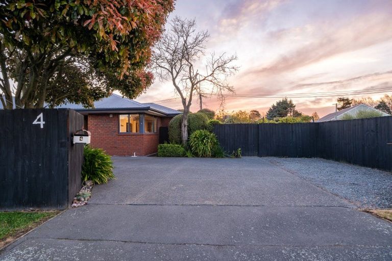 Photo of property in 4 Kennedys Bush Road, Halswell, Christchurch, 8025