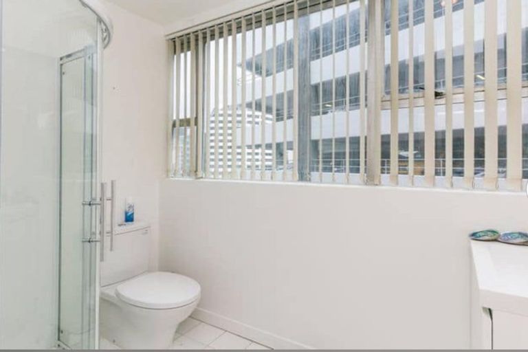 Photo of property in Regency Apartments, 5g/49 Manners Street, Te Aro, Wellington, 6011