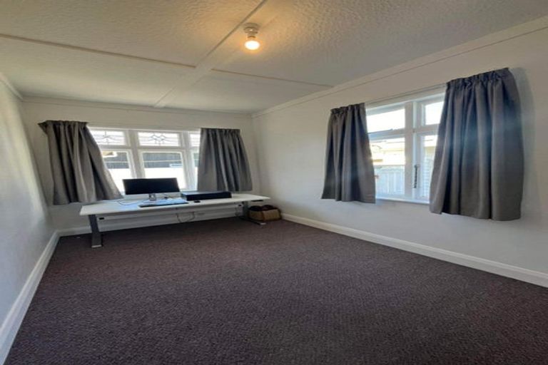 Photo of property in 18 Park Road, Miramar, Wellington, 6022