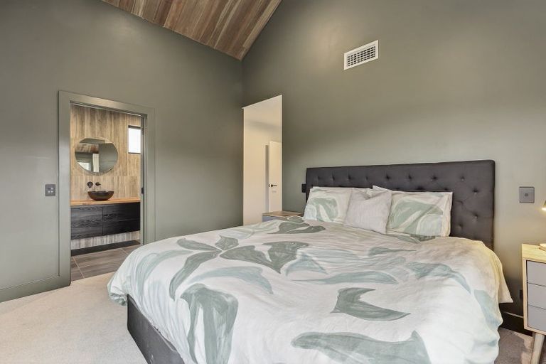 Photo of property in 2 Judare Drive, Lowburn, Cromwell, 9384