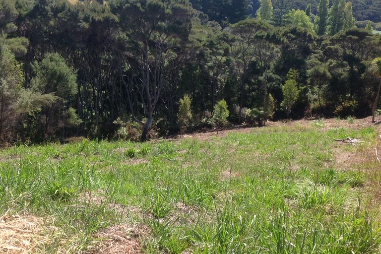 Photo of property in 15 Waterview Place, Haruru, 0204