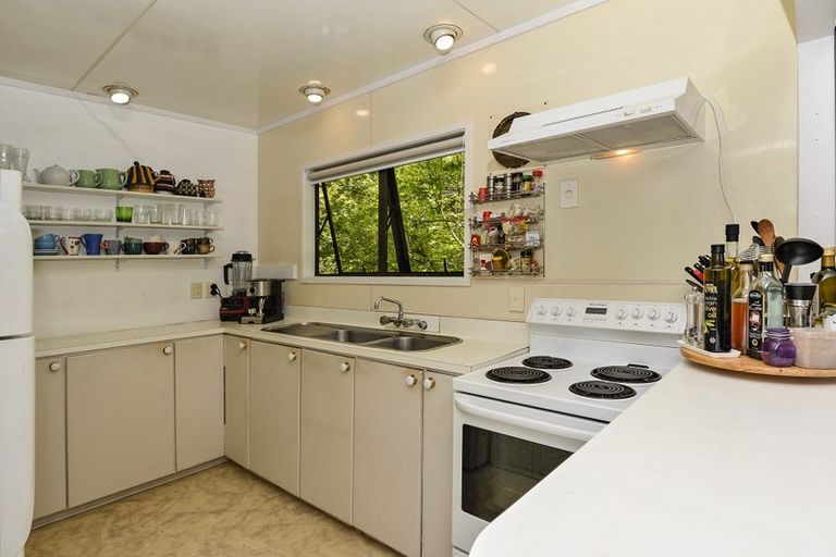 Photo of property in 1/47 Savoy Road, Glen Eden, Auckland, 0602