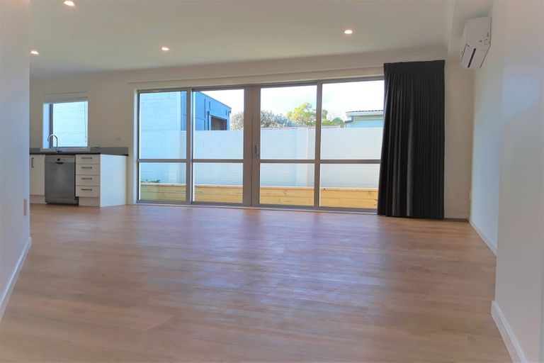 Photo of property in 5/87 Victoria Street, Alicetown, Lower Hutt, 5010
