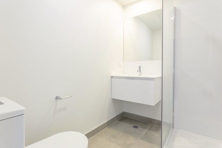 Photo of property in 8 Dorothy Thorpe Way, New Lynn, 0600