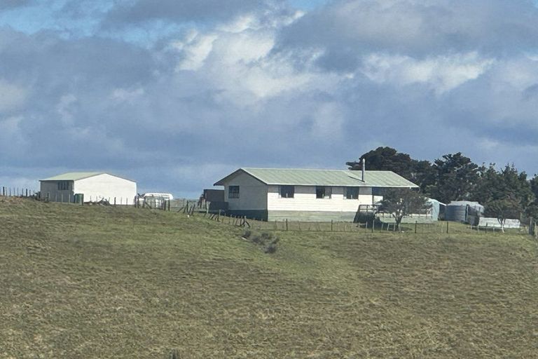 Photo of property in 81 Longs Road, Hikurangi, 0181