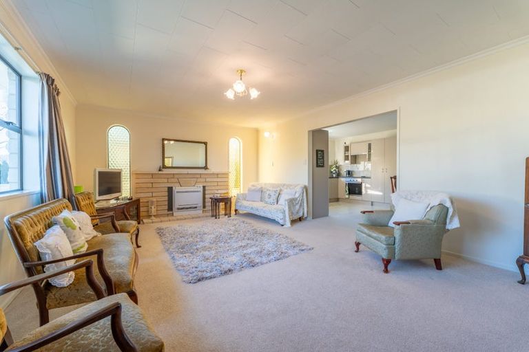 Photo of property in 6 Bond Street, Waimate, 7924