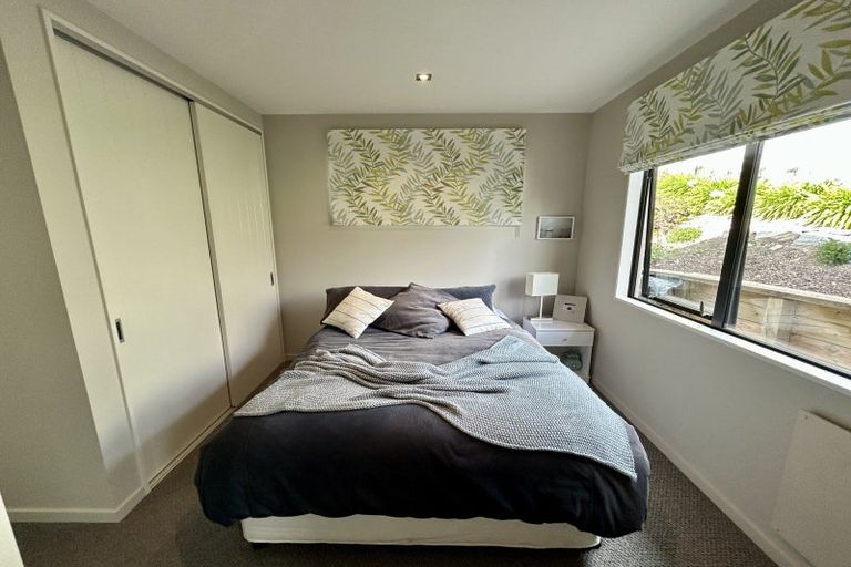 Photo of property in 4 Bovett Place, Wanaka, 9305