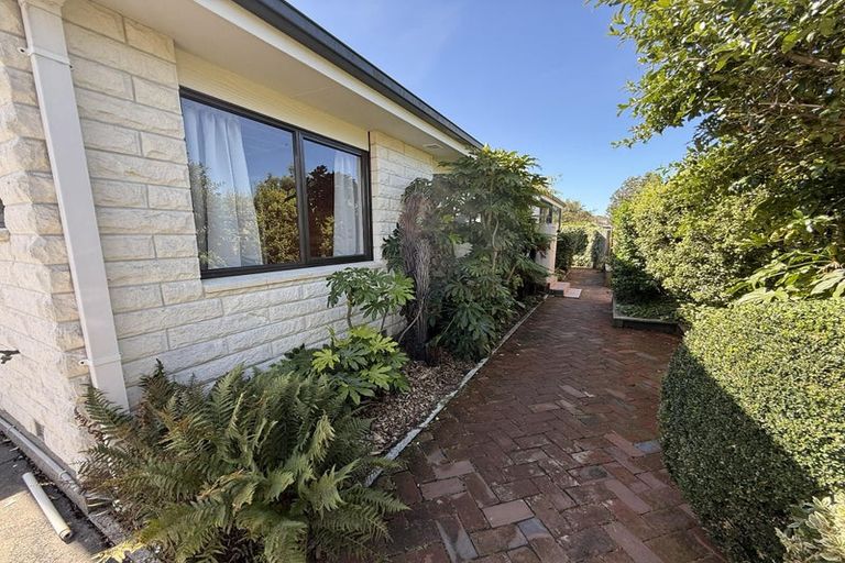 Photo of property in 29a Wiremu Street, Redwood, Christchurch, 8051