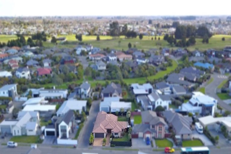 Photo of property in 103 Aston Drive, Waimairi Beach, Christchurch, 8083