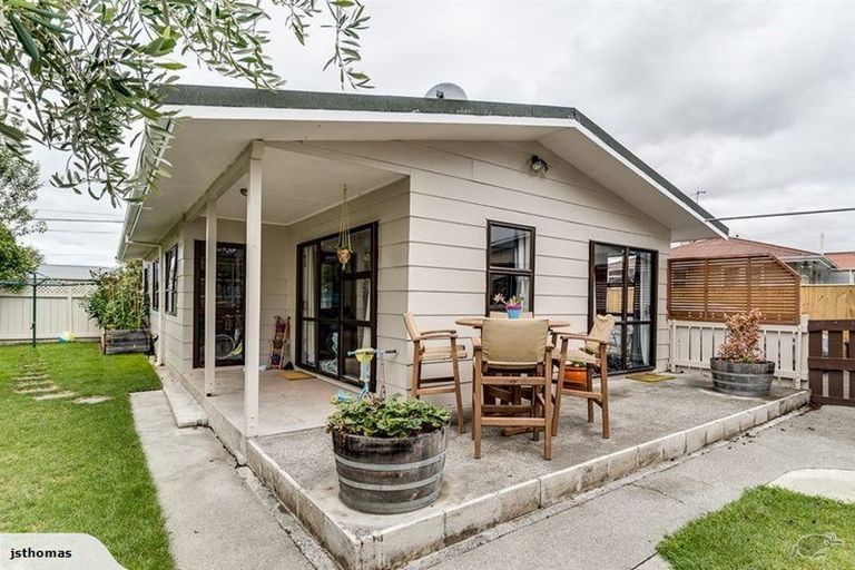 Photo of property in 25a Murphy Road, Taradale, Napier, 4112