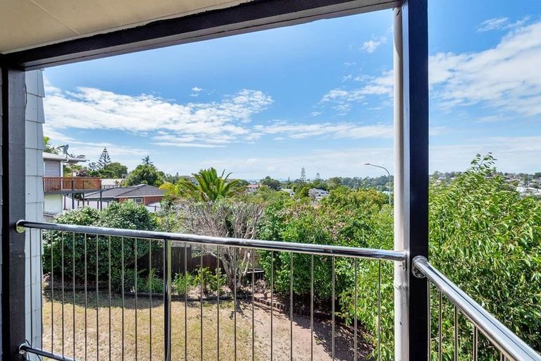 Photo of property in 185 Glamorgan Drive, Torbay, Auckland, 0630