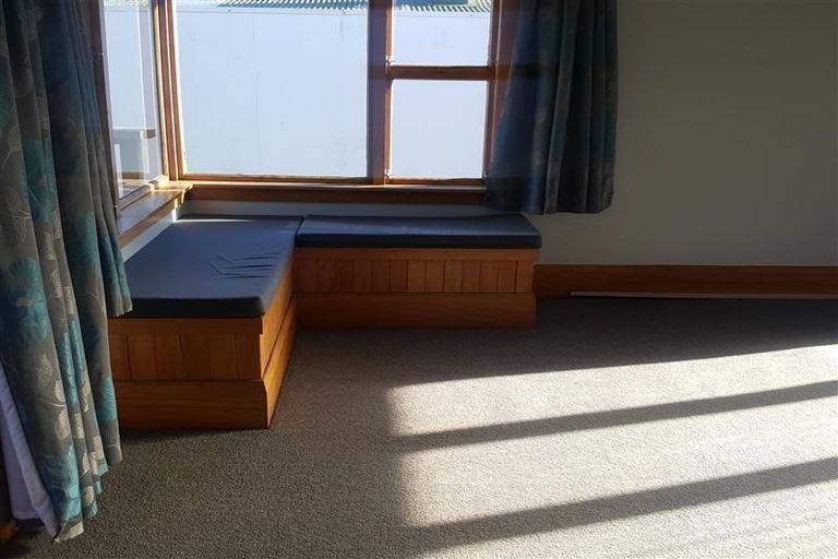 Photo of property in 9 Raniera Street, Glen Avon, New Plymouth, 4312