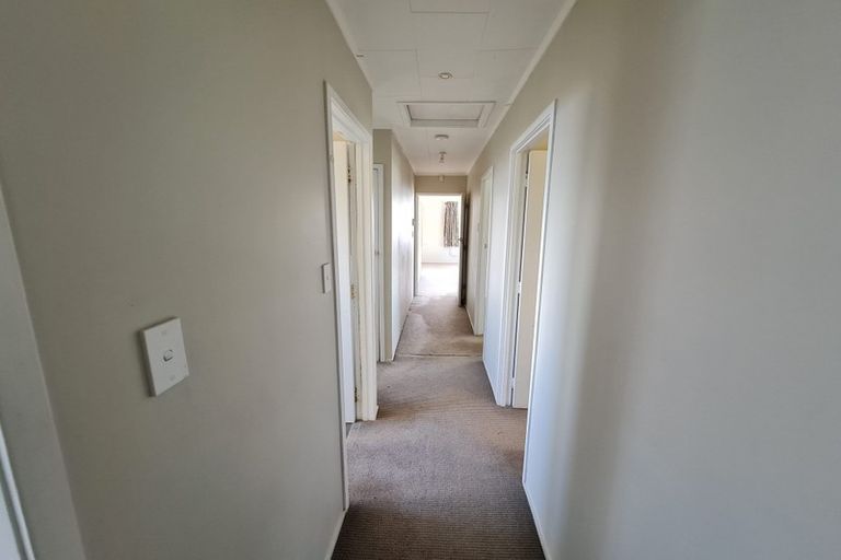 Photo of property in 3 Pukeroa Place, Papakura, 2110