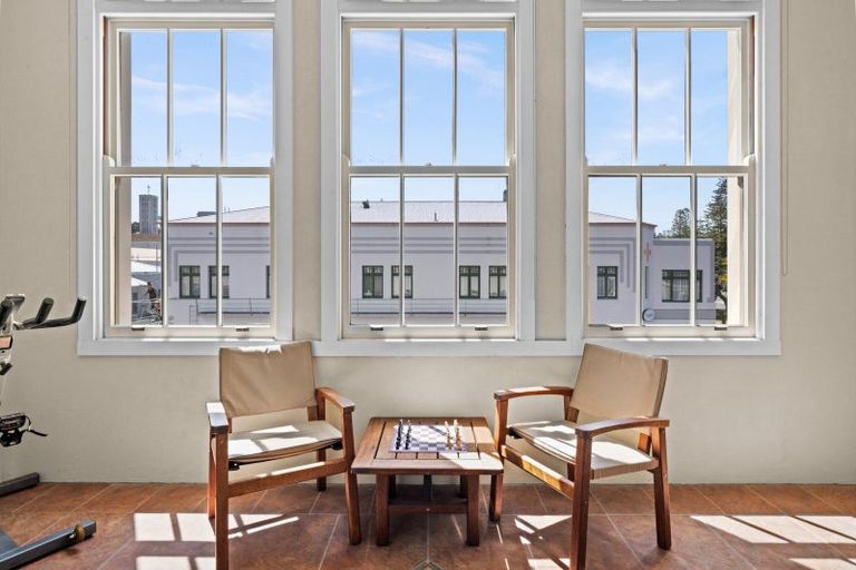 Photo of property in 2/1 Emerson Street, Napier South, Napier, 4110