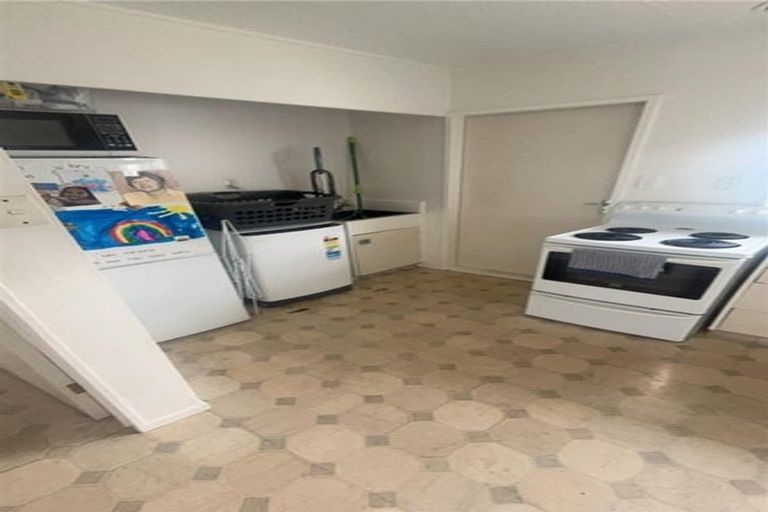 Photo of property in 2/5 Monmouth Place, Tamatea, Napier, 4112