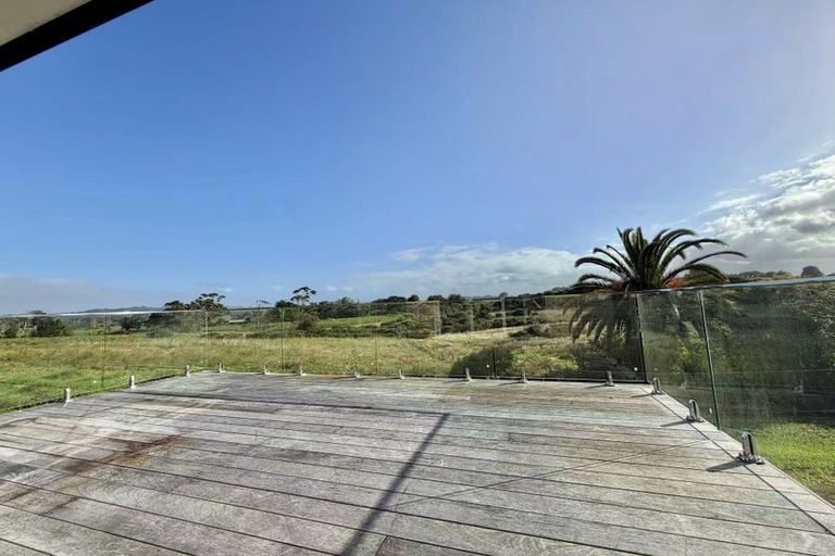 Photo of property in 881 Papakura-clevedon Road, Papakura, 2582