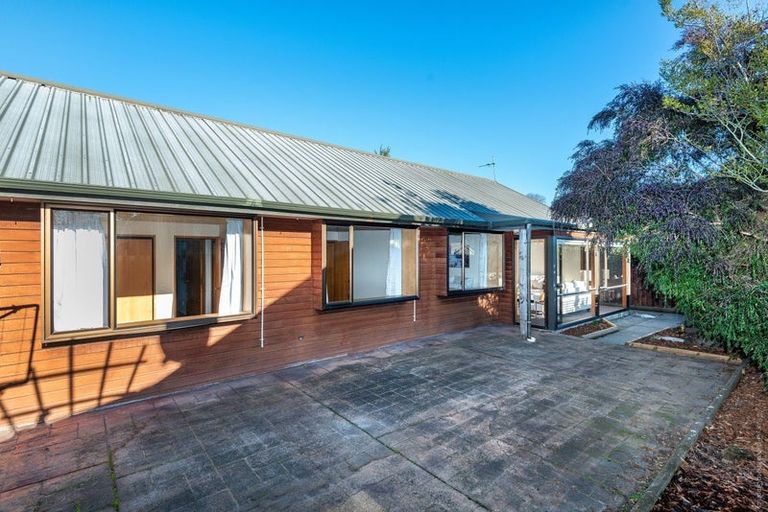 Photo of property in 61 Torrens Road, Hillmorton, Christchurch, 8024