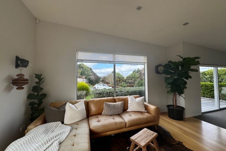 Photo of property in 121 Butcher Road, Pukekohe, 2120