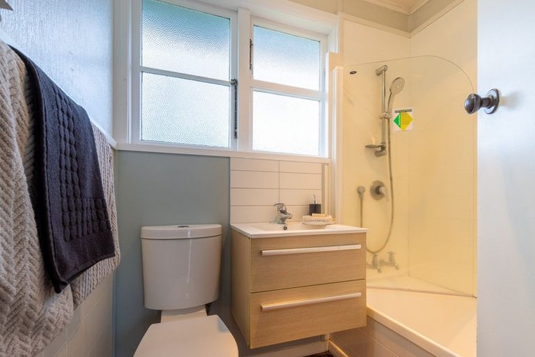 Photo of property in 10 Elizabeth Street, Cambridge, 3434